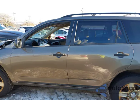 2011 Toyota Rav4 из США, поврежденный, VIN JTMZF4DV7B5033019